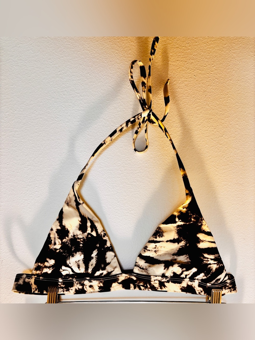 L.A. Hearts by PacSun Black and White Tie-Dye Triangle Bikini Top
